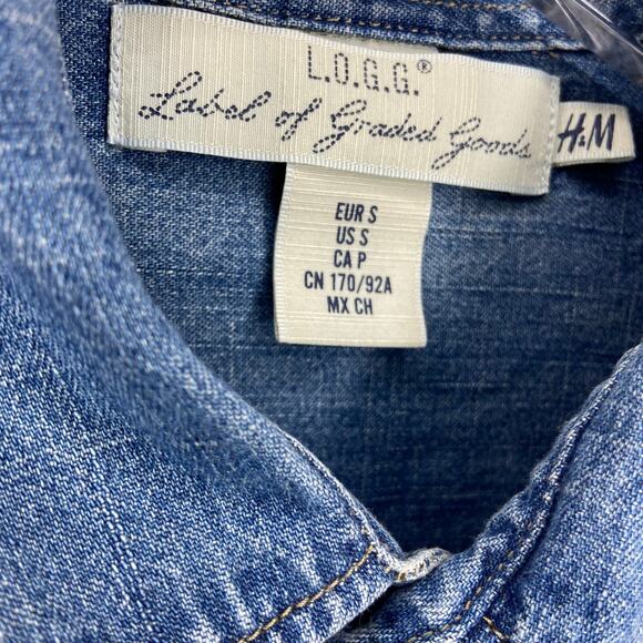 L.O.G.G. H&M Button Down Chambray Blouse Sz S - Picture 3 of 4